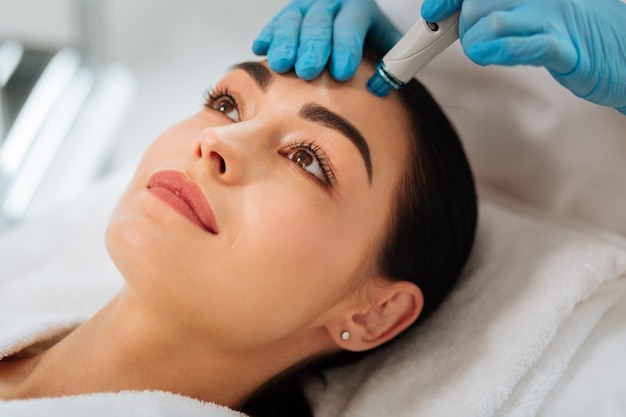 HydraFacial Price in Pakistan: Affordable Skin Rejuvenation
