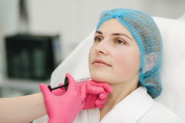 Is Face Thread Lift Treatment in Islamabad Safe and Effective?