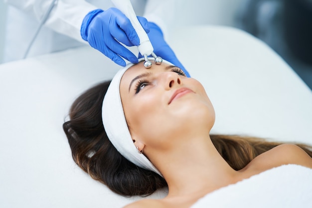 HydraFacial vs. Traditional Facials: Which is Better for You?