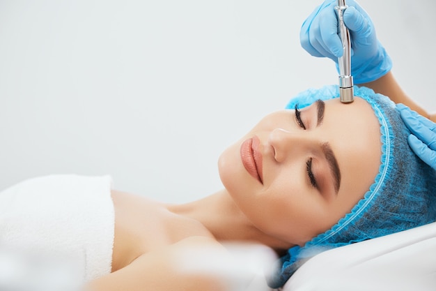 Is HydraFacial Safe for All Skin Types in Islamabad?