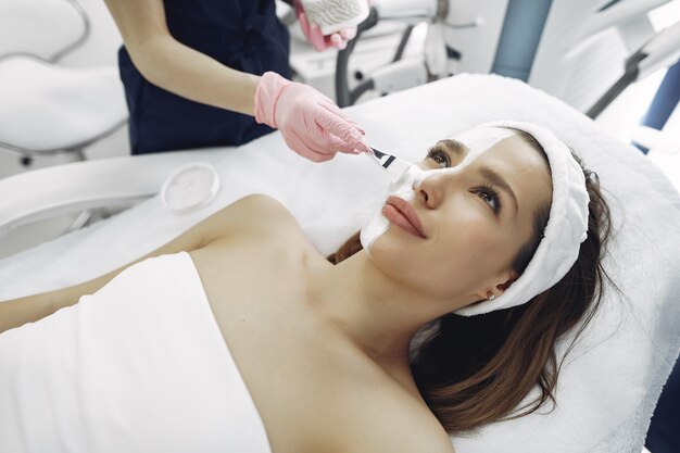 Skin Whitening Treatment Procedure: Steps and What to Expect