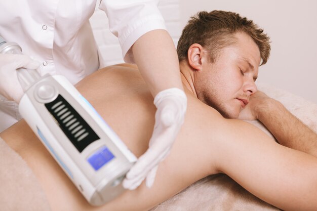 Best Laser Hair Removal for Men's Back: Top Solutions in 2025