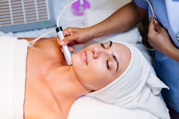 Is HydraFacial Safe for All Skin Types in Islamabad?