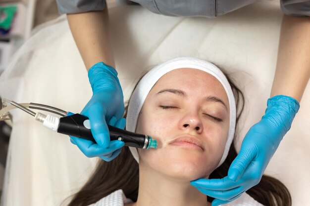 Microdermabrasion Treatment Side Effects: What to Expect