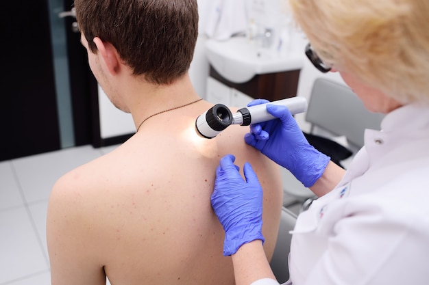 The Science Behind Laser Treatment for Warts and Skin Tags
