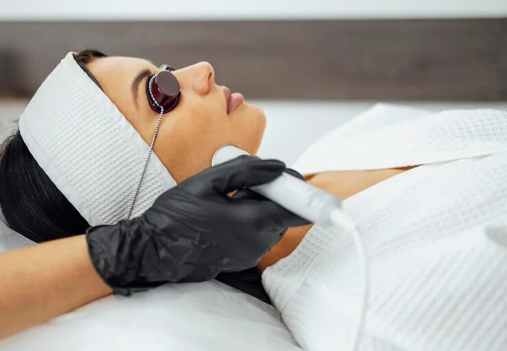 Q-Switch Laser vs. Other Skin Treatments: Key Differences