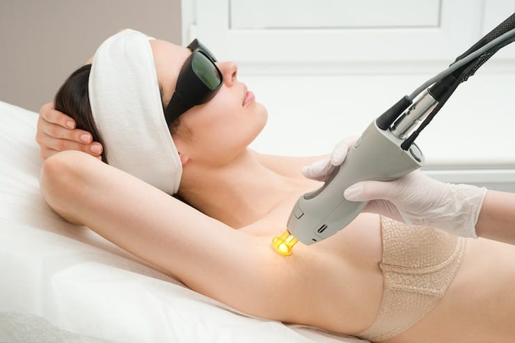 How Q-Switch Laser Enhances Skin Tone and Texture