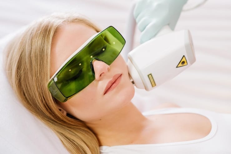How Q-Switch Laser Enhances Skin Tone and Texture
